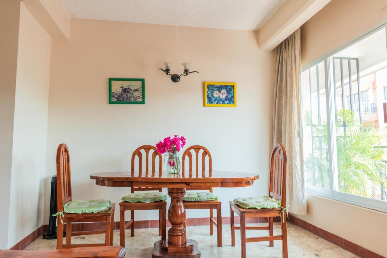 Hotel Valle Zihuatanejo Buitenkant foto