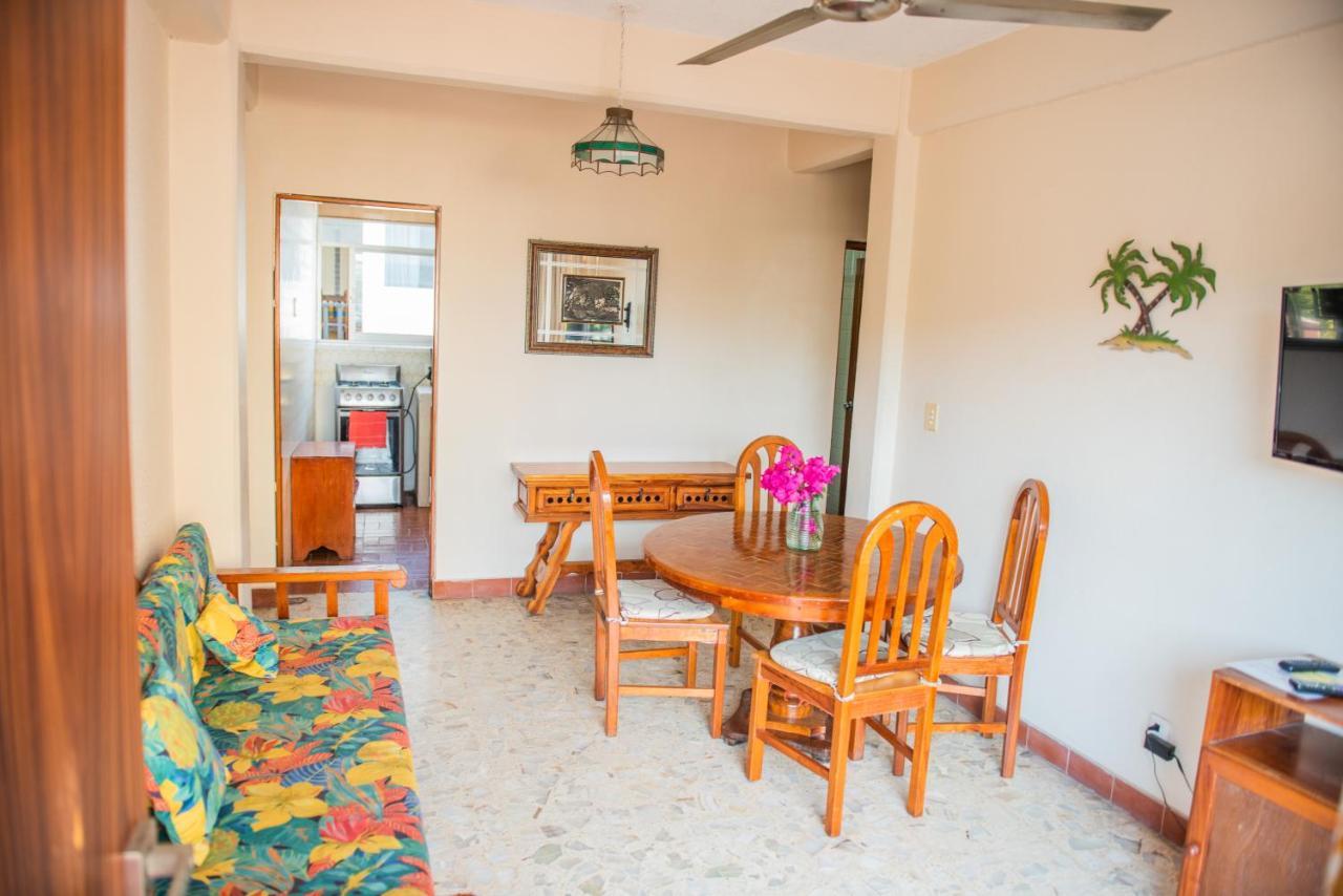 Hotel Valle Zihuatanejo Buitenkant foto