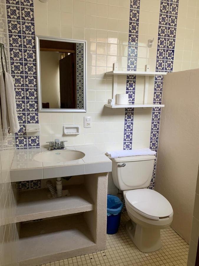 Hotel Valle Zihuatanejo Buitenkant foto