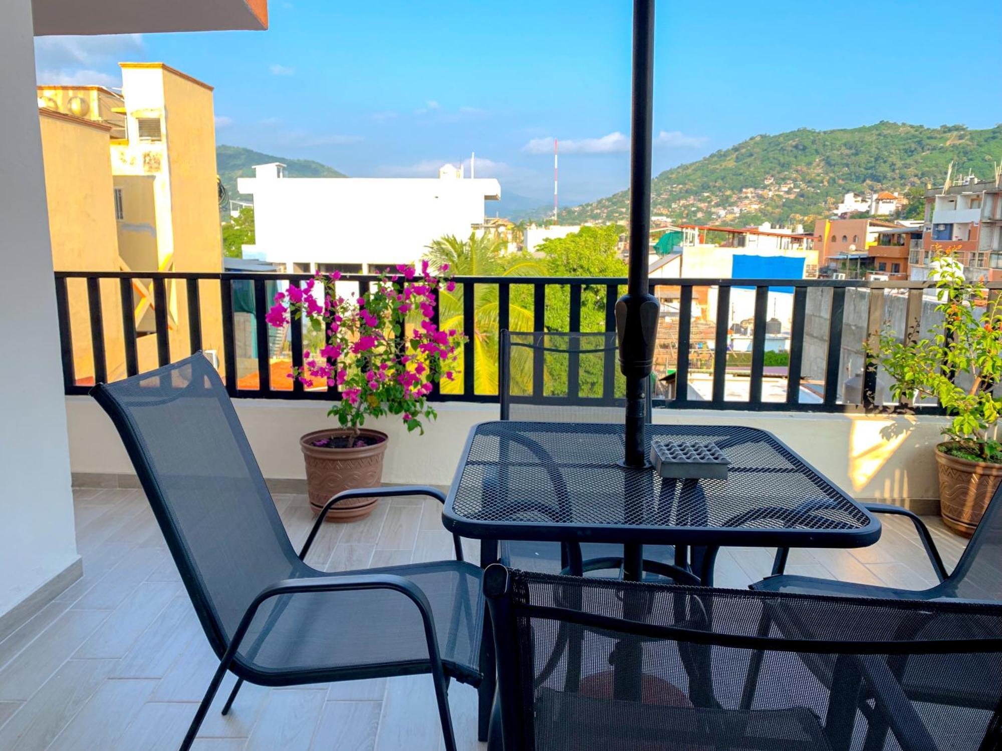 Hotel Valle Zihuatanejo Buitenkant foto