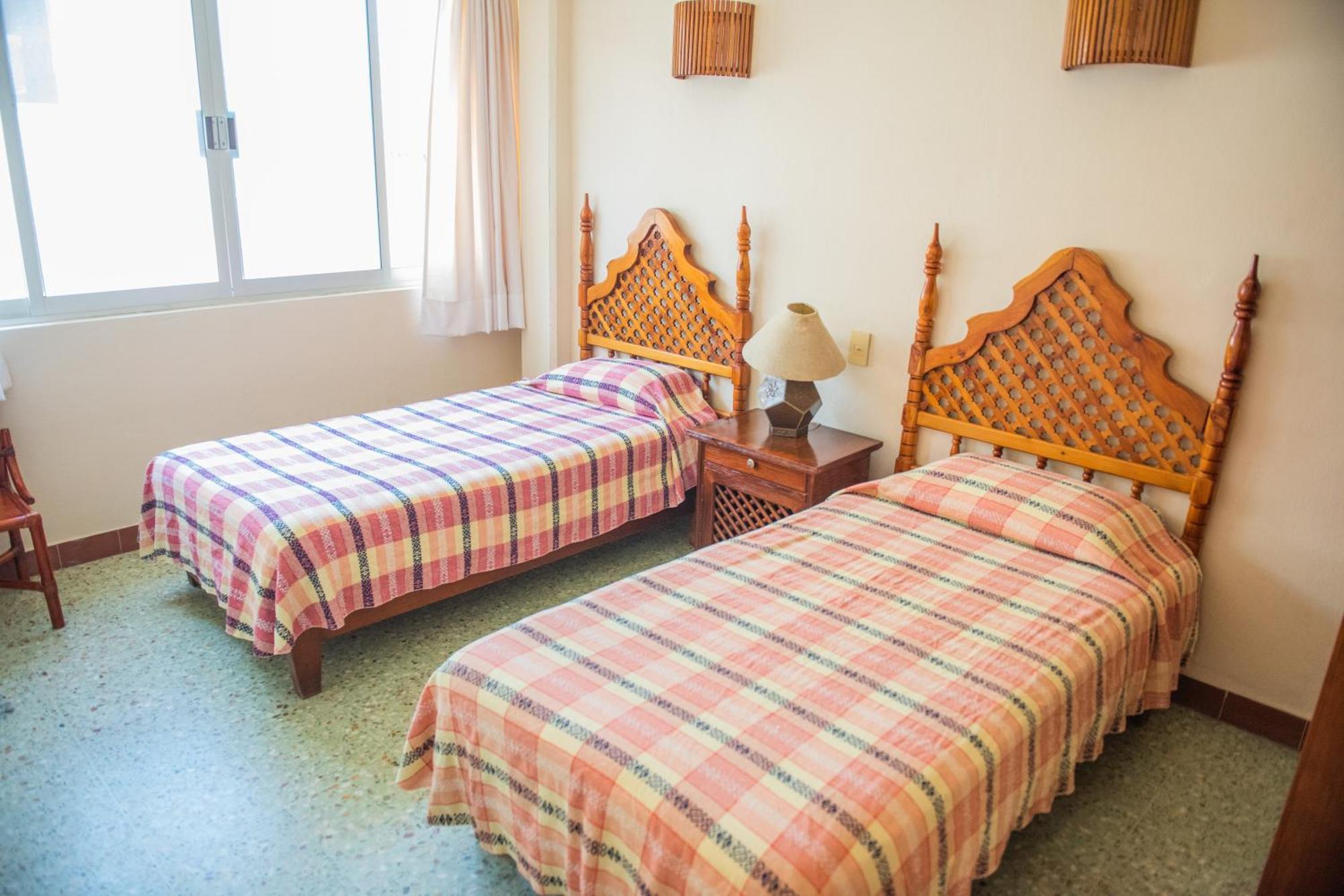 Hotel Valle Zihuatanejo Kamer foto